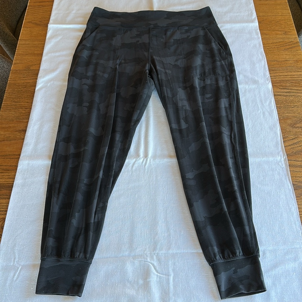 Lululemon Align Jogger 28" Heritage 365 Camo Deep Coal Multi 14
